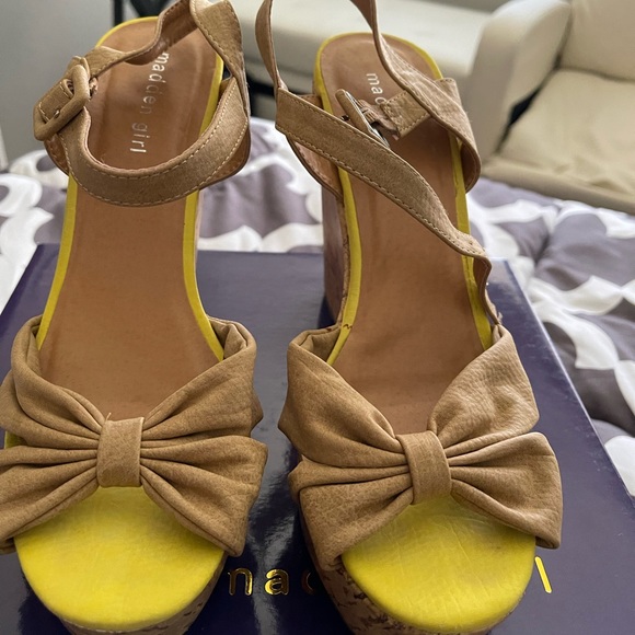 Madden Girl Shoes - CASTAMERE Women's Sky High Wedge Heel